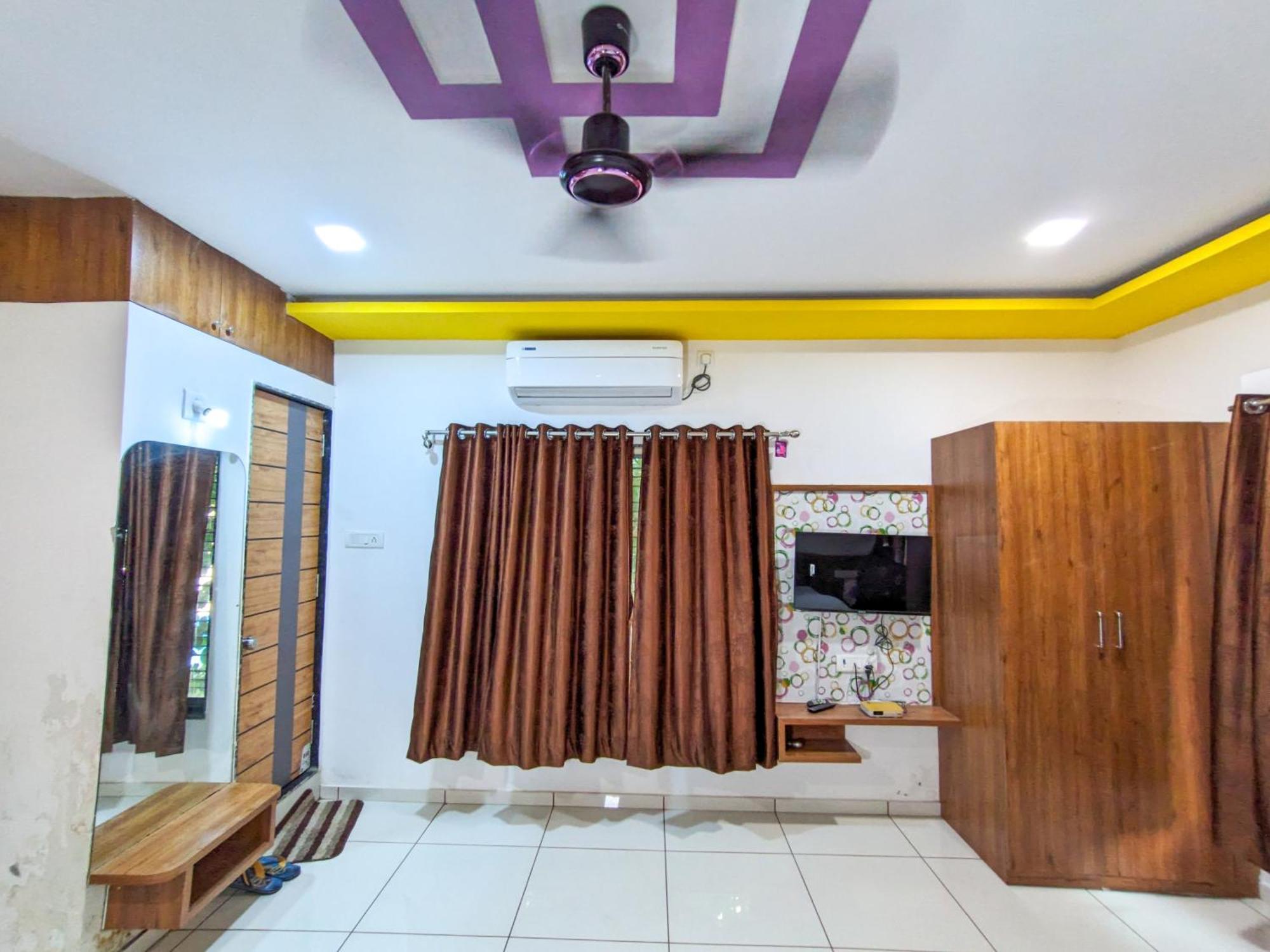 Samrat Homestay Garudeshwar Εξωτερικό φωτογραφία